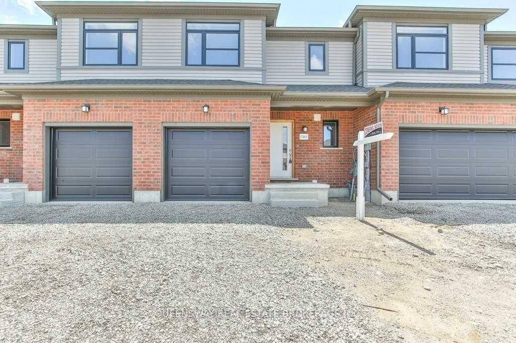This Home Is Conveniently Located Right Beside Fanshawe College, Beautiful Park And Community Centre With Huge Swimming Pool And Baseball Ground.
