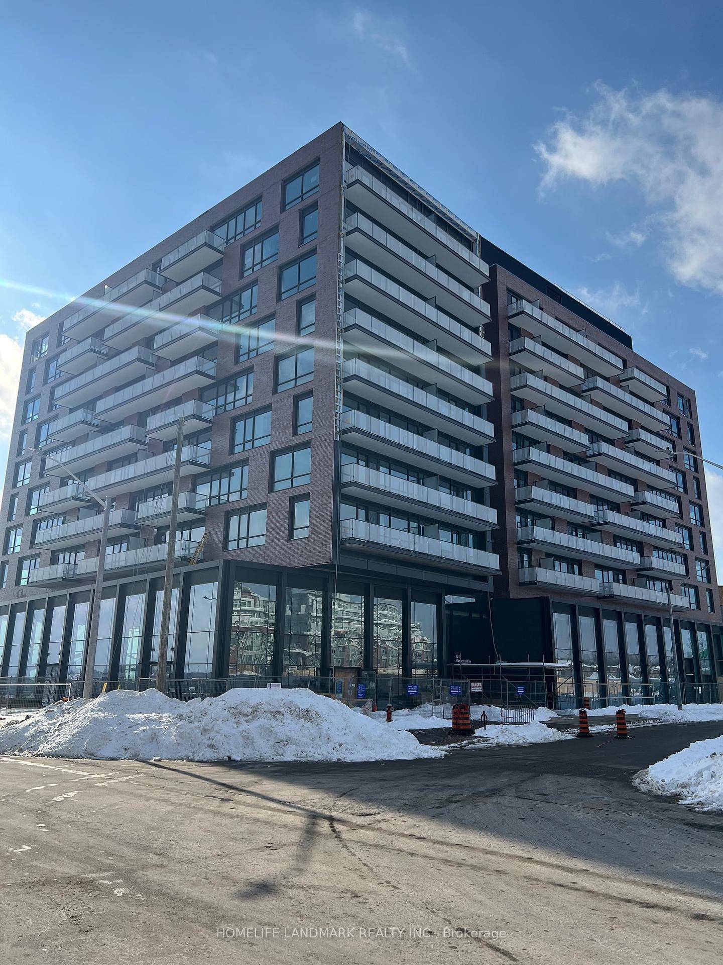 Experience modern living in this brand new, never lived in 2 bedroom condo by Port Credit.