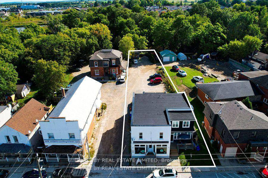 Excellent commercial opportunity in a freestanding building located on the main street of Schomberg !