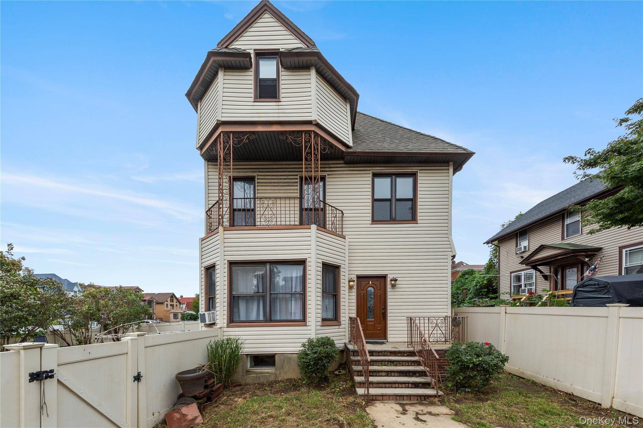 Situated on an oversized 50.