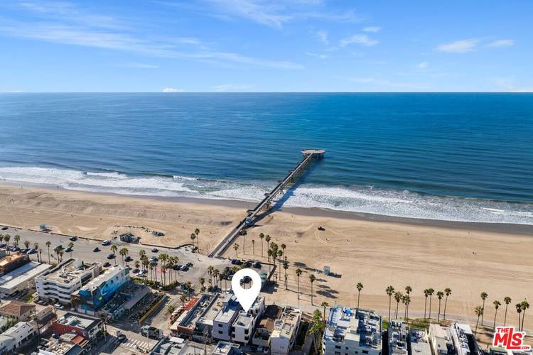 3007   Ocean Front Walk 3BR Marina Del Rey La