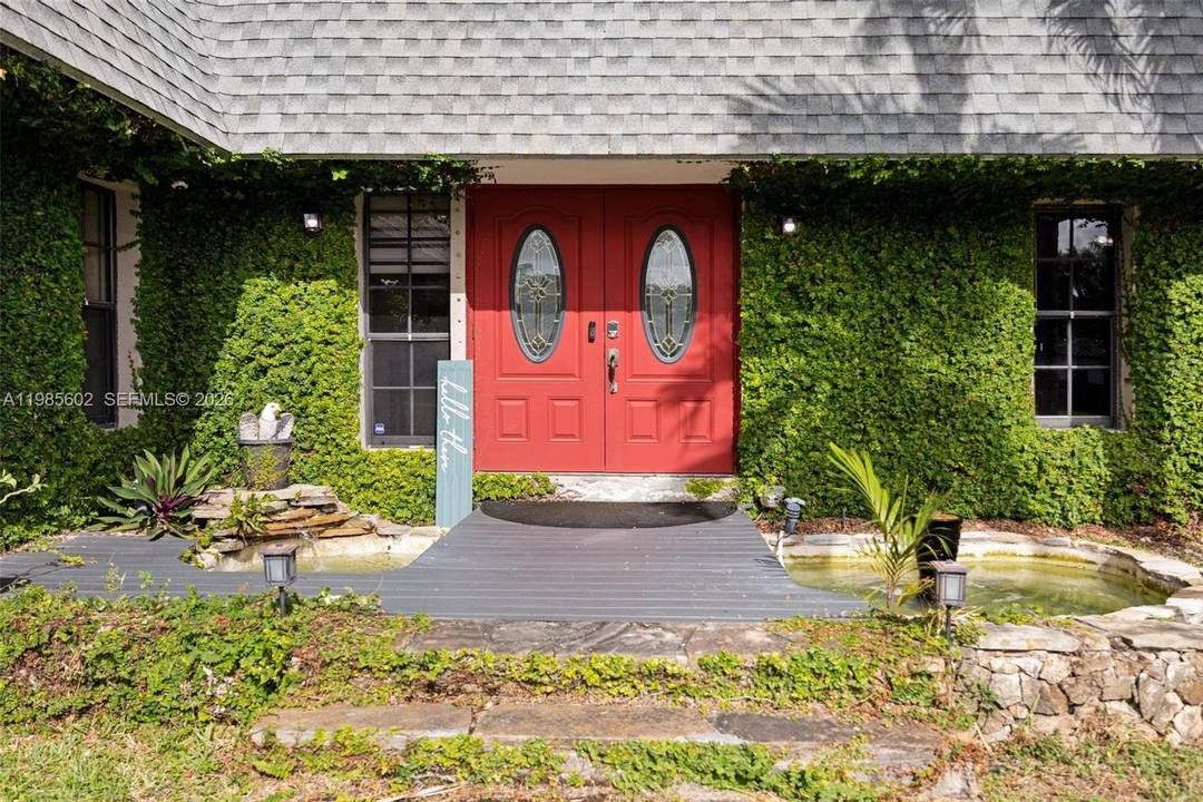Tucked away at the end of a quiet cul de sac, this 5BR 3.