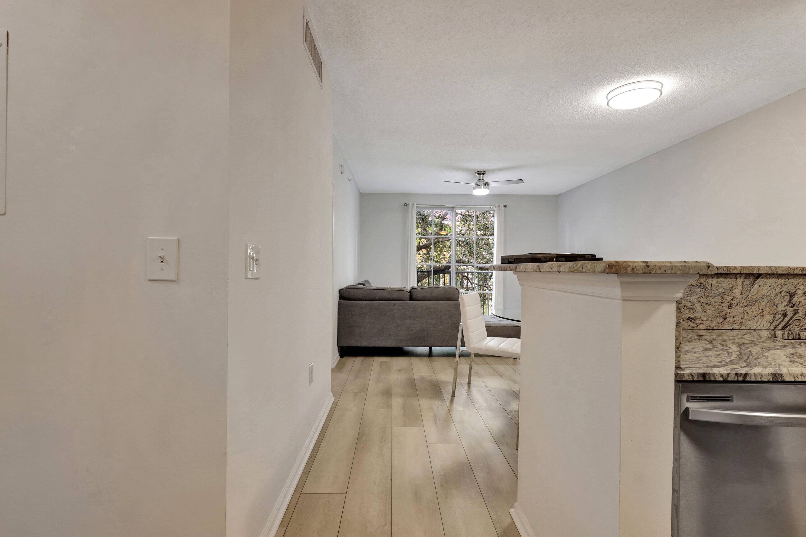 ACCEPTING ALL OFFERS !, THE COURTYARDS IN CITYPLACE, LOWEST HOA FEES IN TOWN.