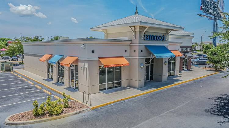 3, 601 SF space positioned directly on one of Pinellas County s busiest commercial corridors.
