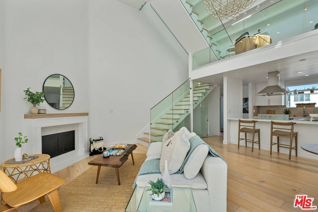 14   Reef St 2BR Marina Del Rey La