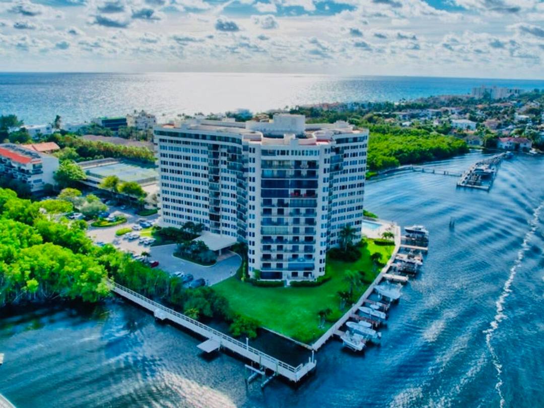 MUST SEE ! RARE Dock Opportunity Renovated 3BR 3BA Corner ResidenceRarely offered, completely updated 3 bedroom, 3 bath corner residence in Regency Highland, showcasing breathtaking, unobstructed views of the Atlantic ...