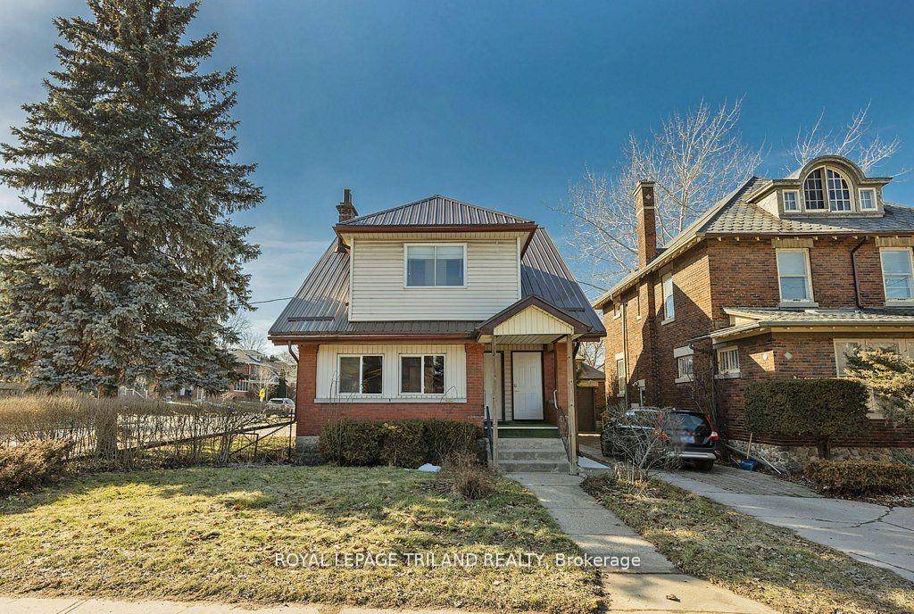 I wanted to share details about a recently renovated duplex that might be of interest to you, especially if you're looking to expand your investment portfolio or find a new ...