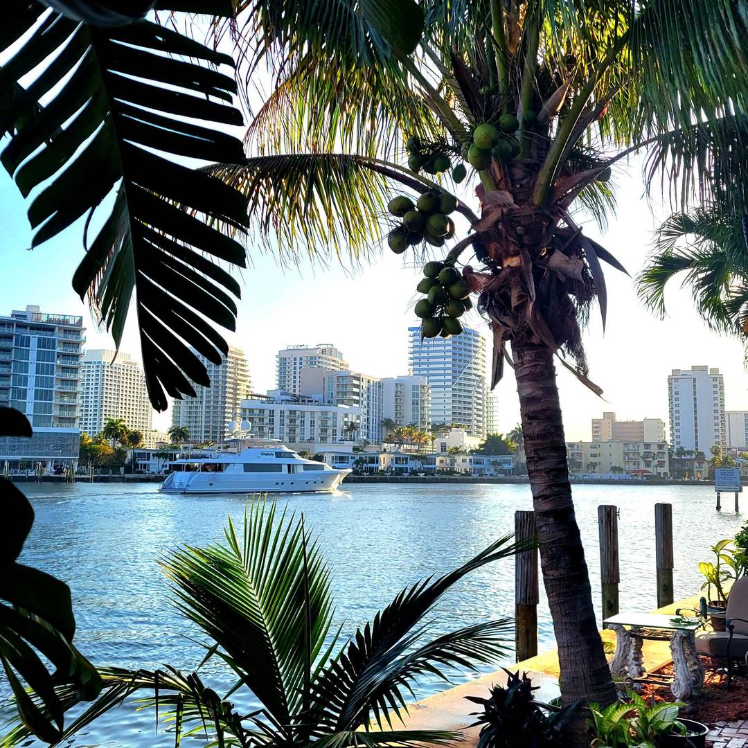 LOCATION IS POWER TM. Buy the advantage.