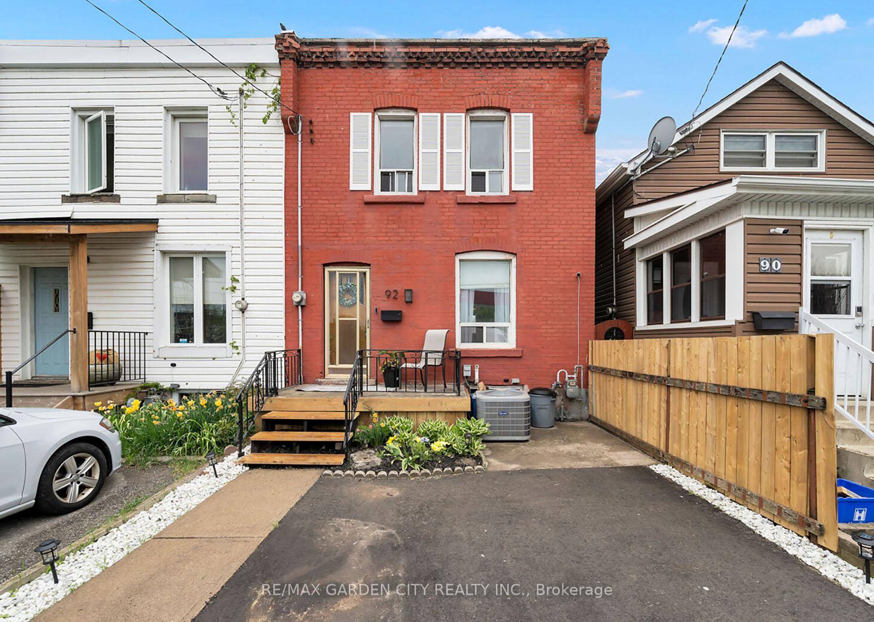 GRACIOUS CHARACTER HOME. Beautifully updated 3 Bedroom freehold end unit townhome.