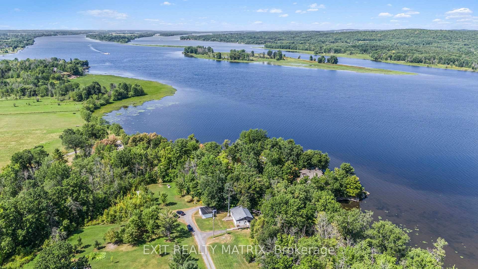 OPEN HOUSE SUNDAY NOV 9th 1 3 Absolutely amazing price for this well maintained waterfront bungalow with direct access to the Ottawa River amp ; on over half an acre ...