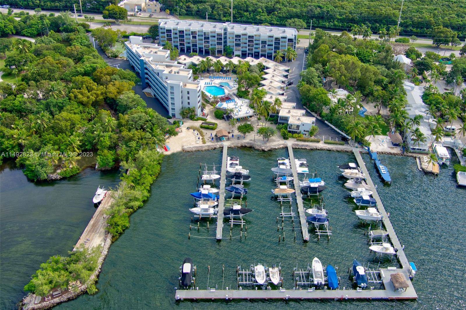 Waterfront Resort Living at Moon Bay !