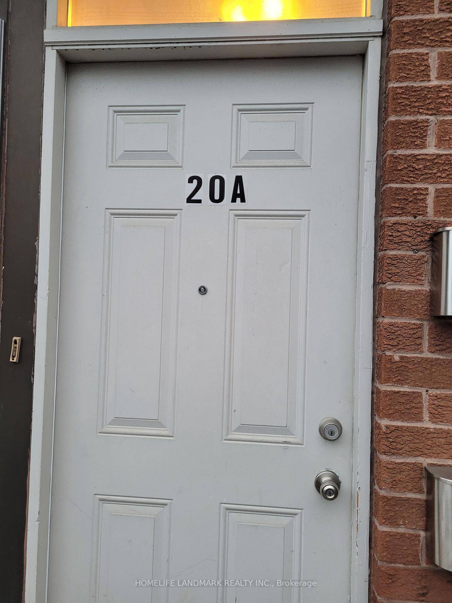 Great location Roncesvalles Village !