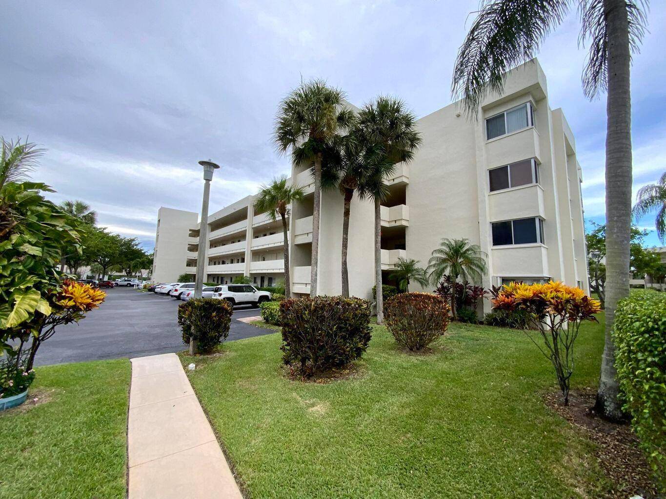 Welcome to The Barrington, where beauty and elegance come together in this stunning move in ready condo.