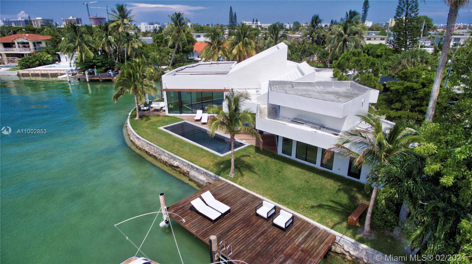 THE HOUSE OF YOU DREAMS !