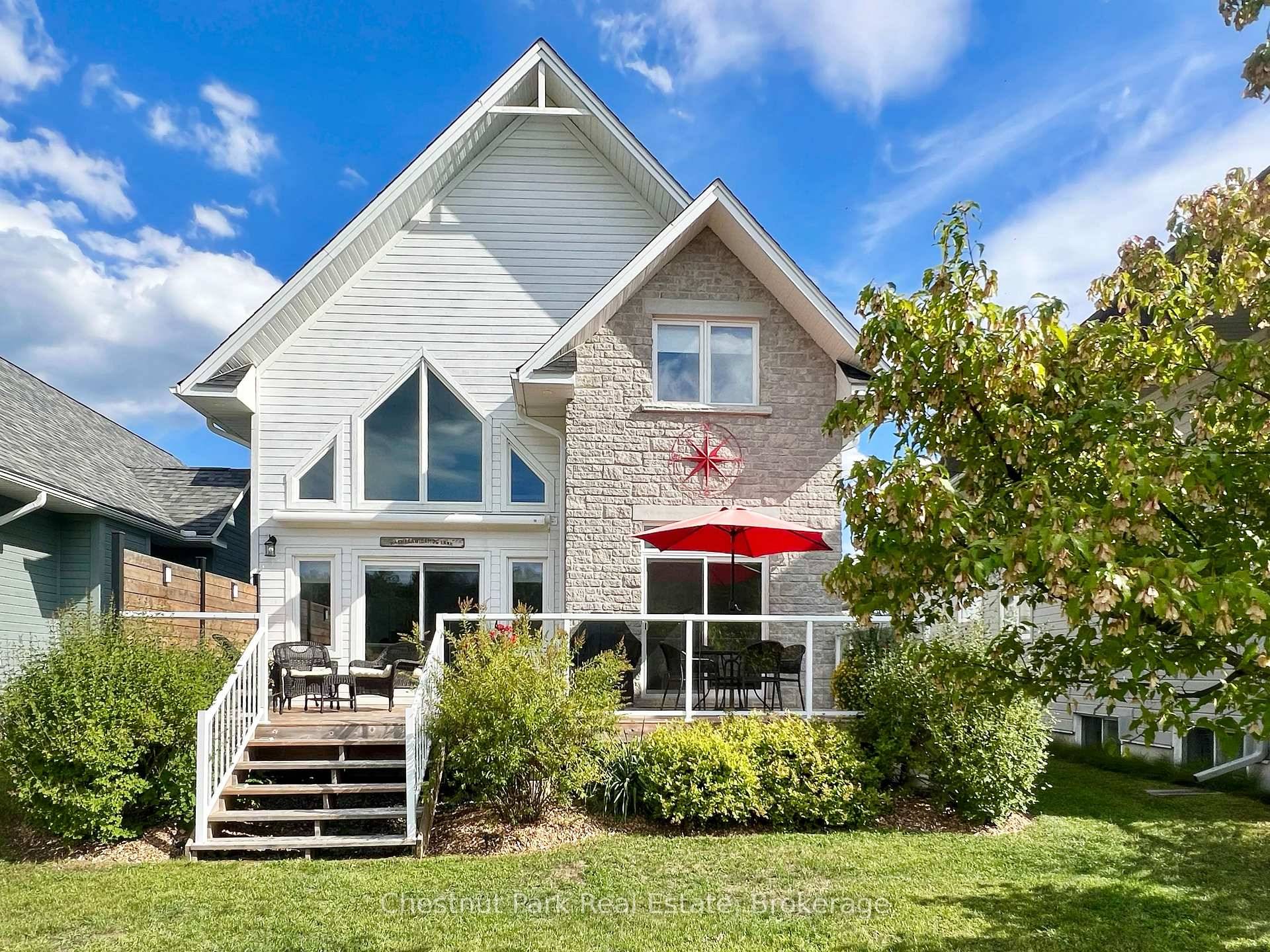 Welcome to Silver Beach, Haliburton's Premier Lakeside Community !