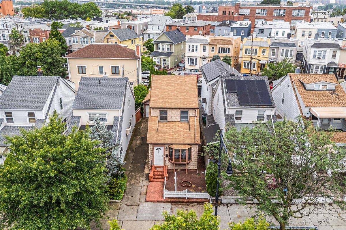 Great opportunity to own a totally detached one family house with a private driveway and one car garage.