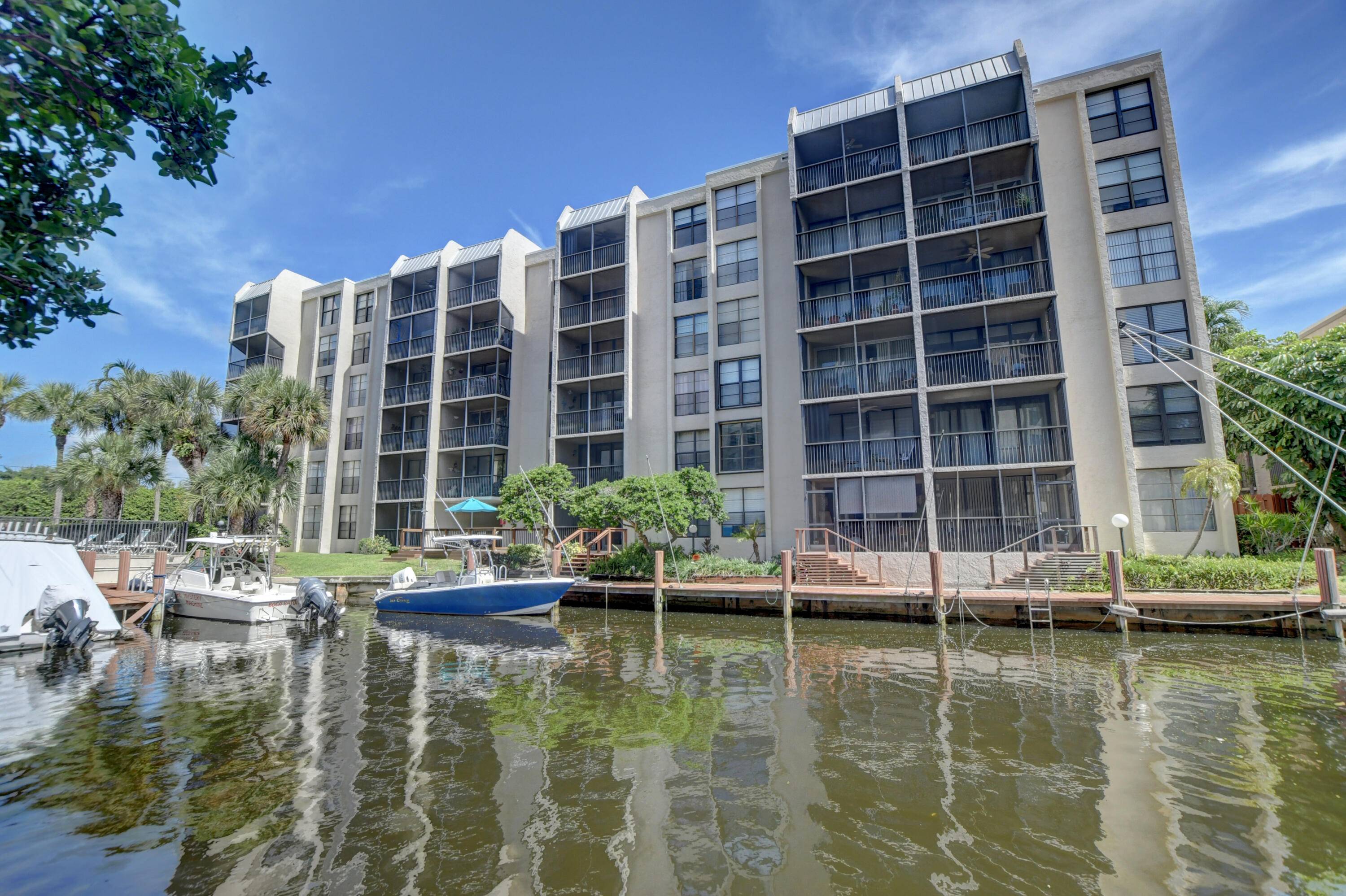 Waterfront condo reduced !
