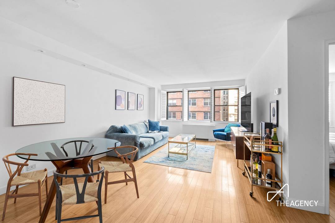 Discover this beautifully updated one bedroom residence in one of Flatiron's most sought after full service cooperatives, known for its exceptionally low monthly maintenance.