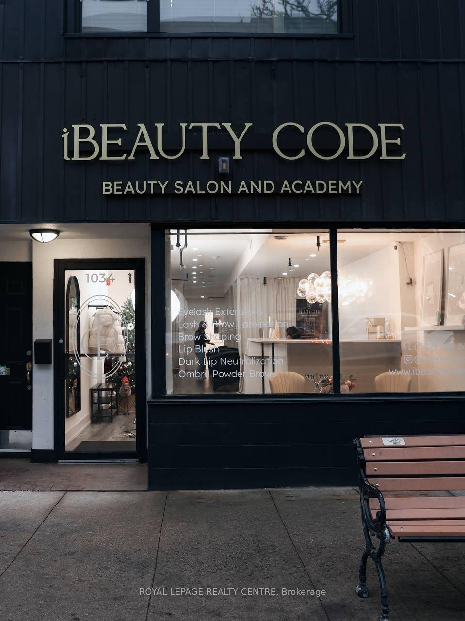 An Exceptional Opportunity To Acquire A Successful, Turn Key Beauty Salon Located In A Highly Sought After North Forest Hill Location.