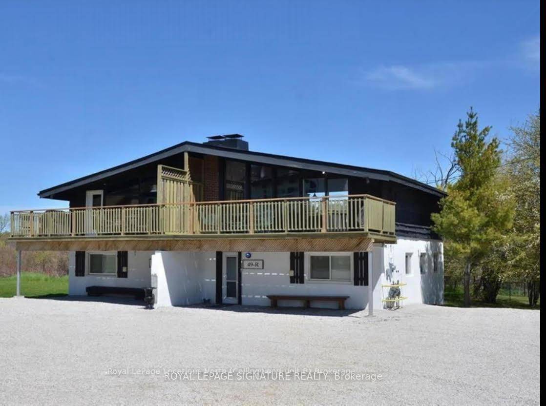 Location ! Location ! Welcome To The Beautiful Chalet With Direct Views Of Blue Mtn, Private 50x225 Feet Deep Ravine Backyard.