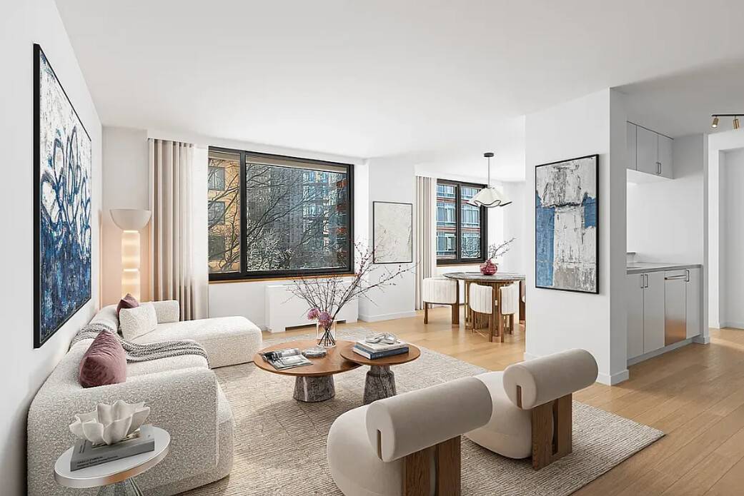 Beautifully renovated corner apartment, with great southeast facing natural light through the day, in the largest of the one bedroom lines at The Cove Club.