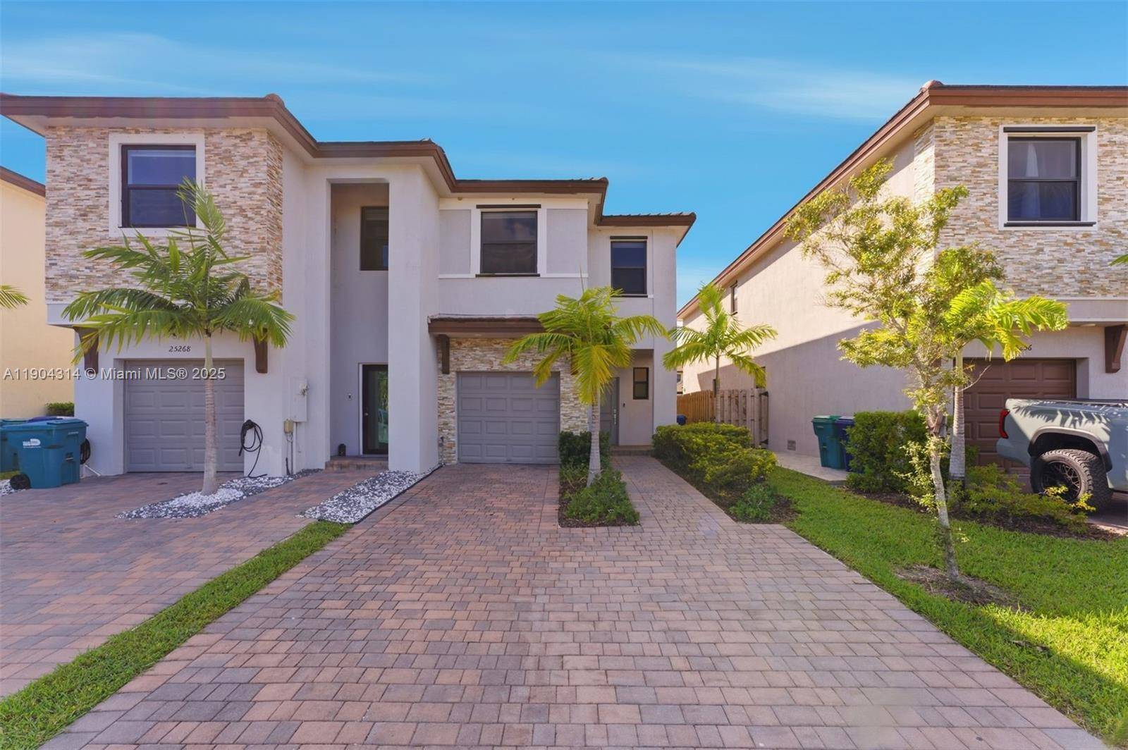 Beautiful home for sale in one of the most strategic and fast growing areas of Miami Dade County.