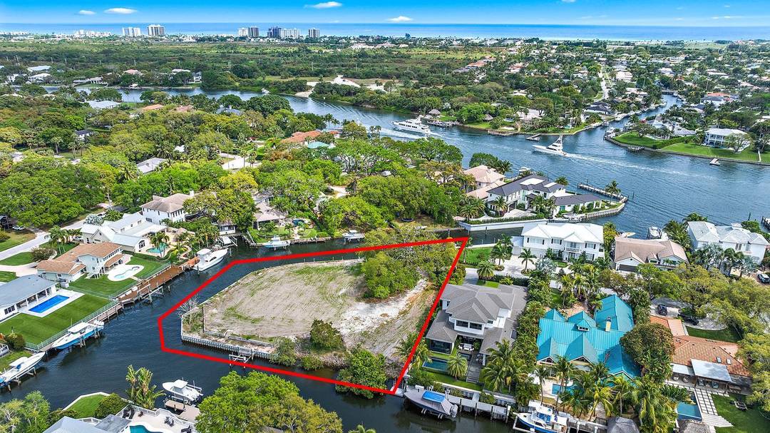 Located just off the Intracoastal this acre vacant lot offers a safe harbour with 400' of frontage, NEW sea wall, two docks an 8, 000lb boat lift.