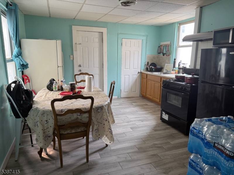 Great income 3 family property each unit has separate air conditoner, heating, tenants pay all utilities, close to NYC transportation Can be sold separate or a package deal with 136 ...