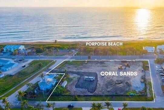 Discover unparalleled luxury and breathtaking coastal haven, located in Hutchinson Island, Florida.