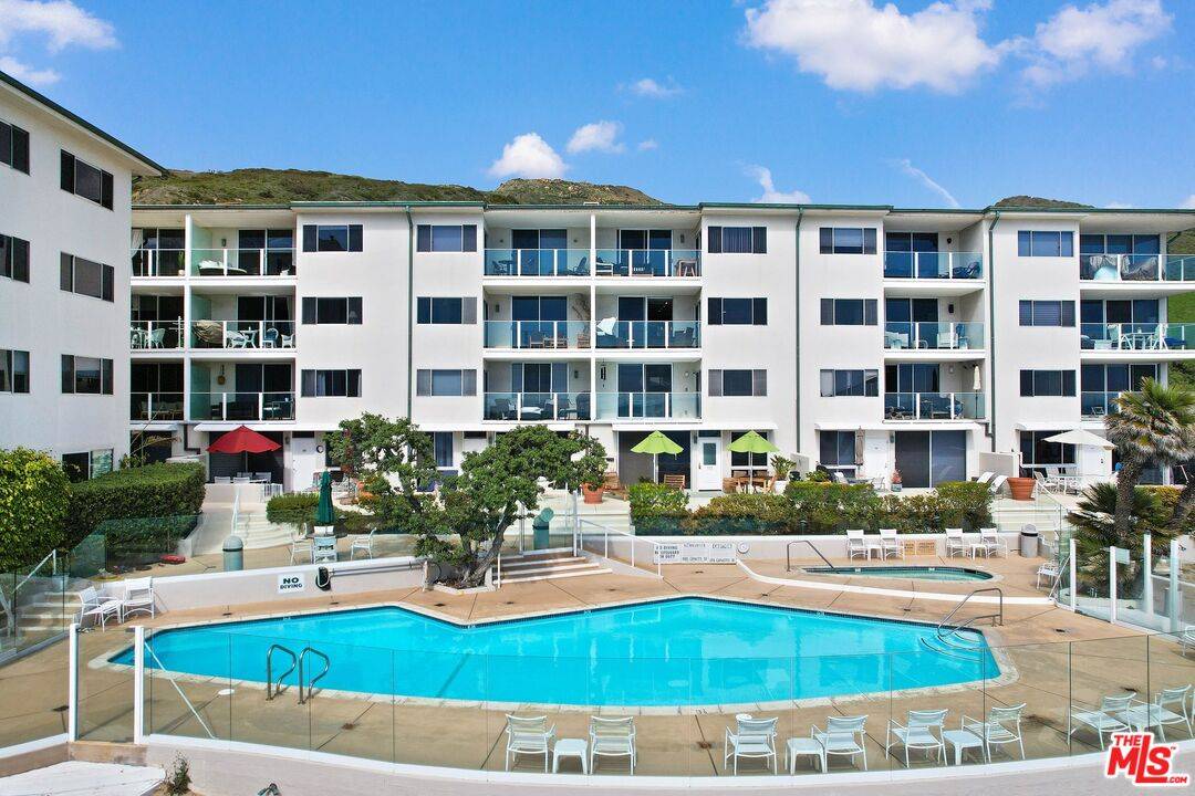 22548 Pacific Coast Hwy 2BR Malibu La