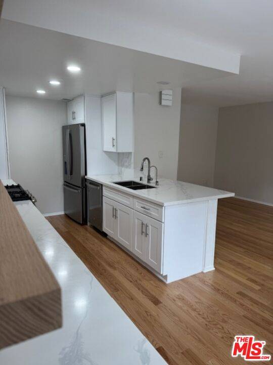 13322   Maxella Ave 2BR Marina Del Rey La