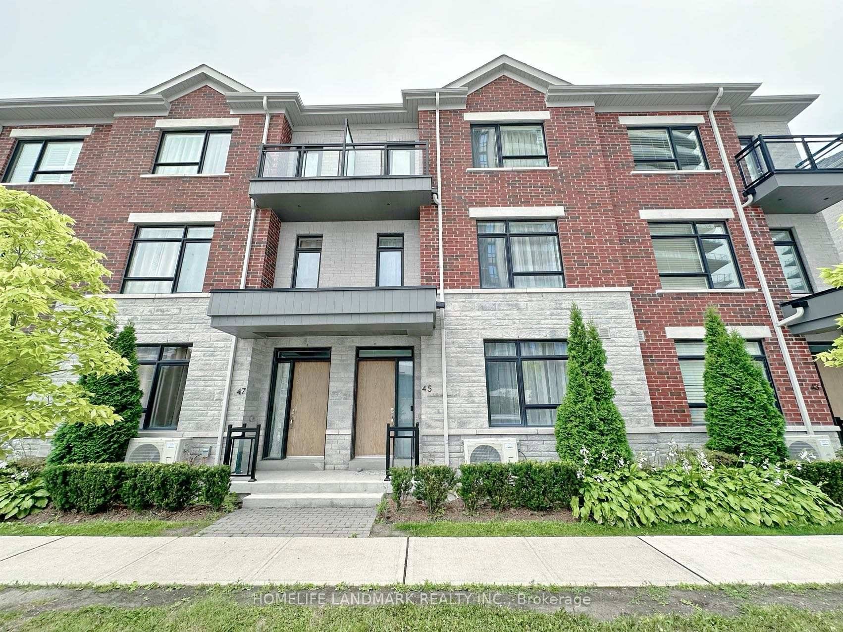 Discover Unparalleled Luxury in This Stunning 4 Bedroom, 5 Bathroom Townhouse, Ideally Situated in the Sought After Hwy 7 Bayview Area.