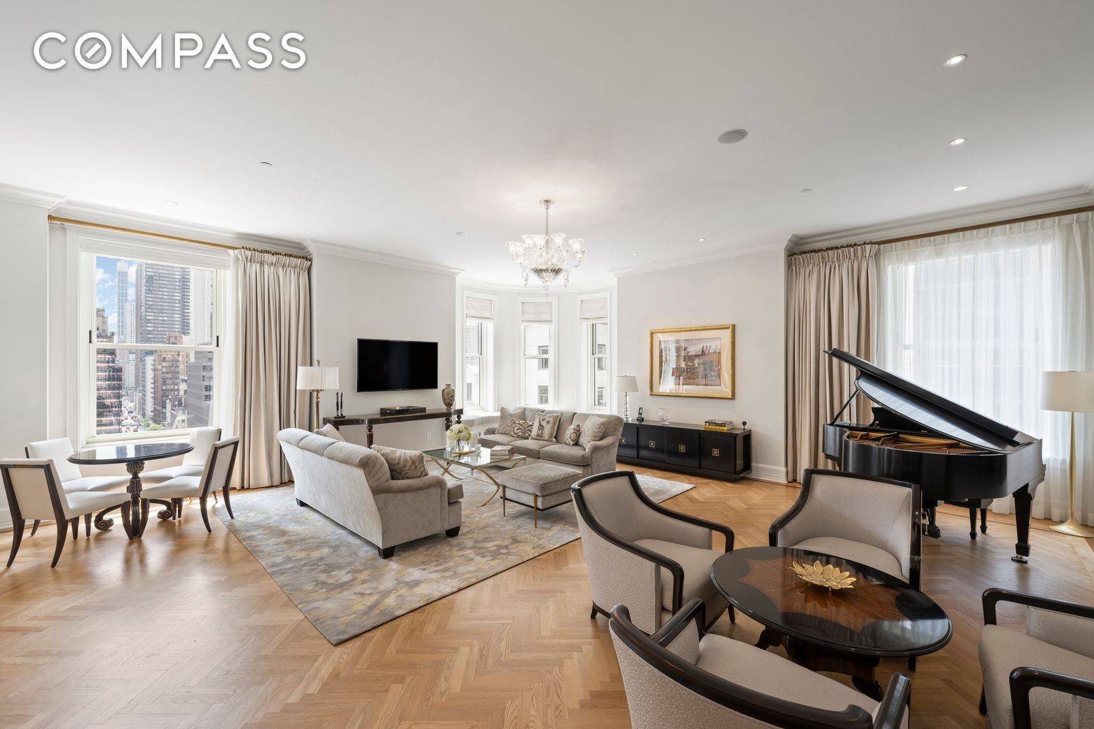 Experience luxury in Residence 915 at the world renowned Plaza Hotel.