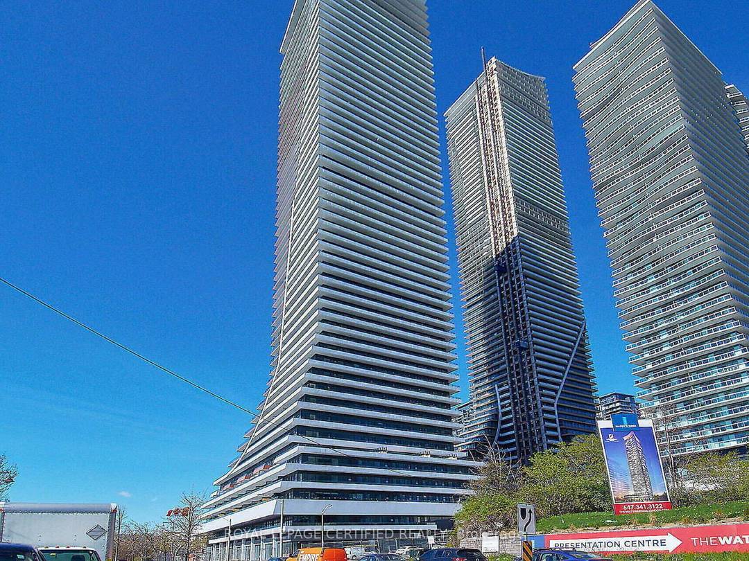 FURNISHED UNIT Welcome to Eau Du Soleil Luxury Waterfront Living on the Shores of Humber Bay !
