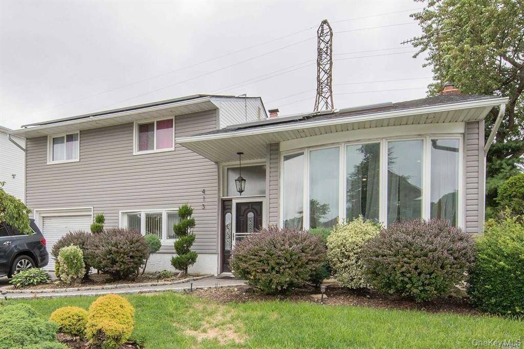 Great condition, right behind Walmart and close to NUMC hospital and Hemp tpke.