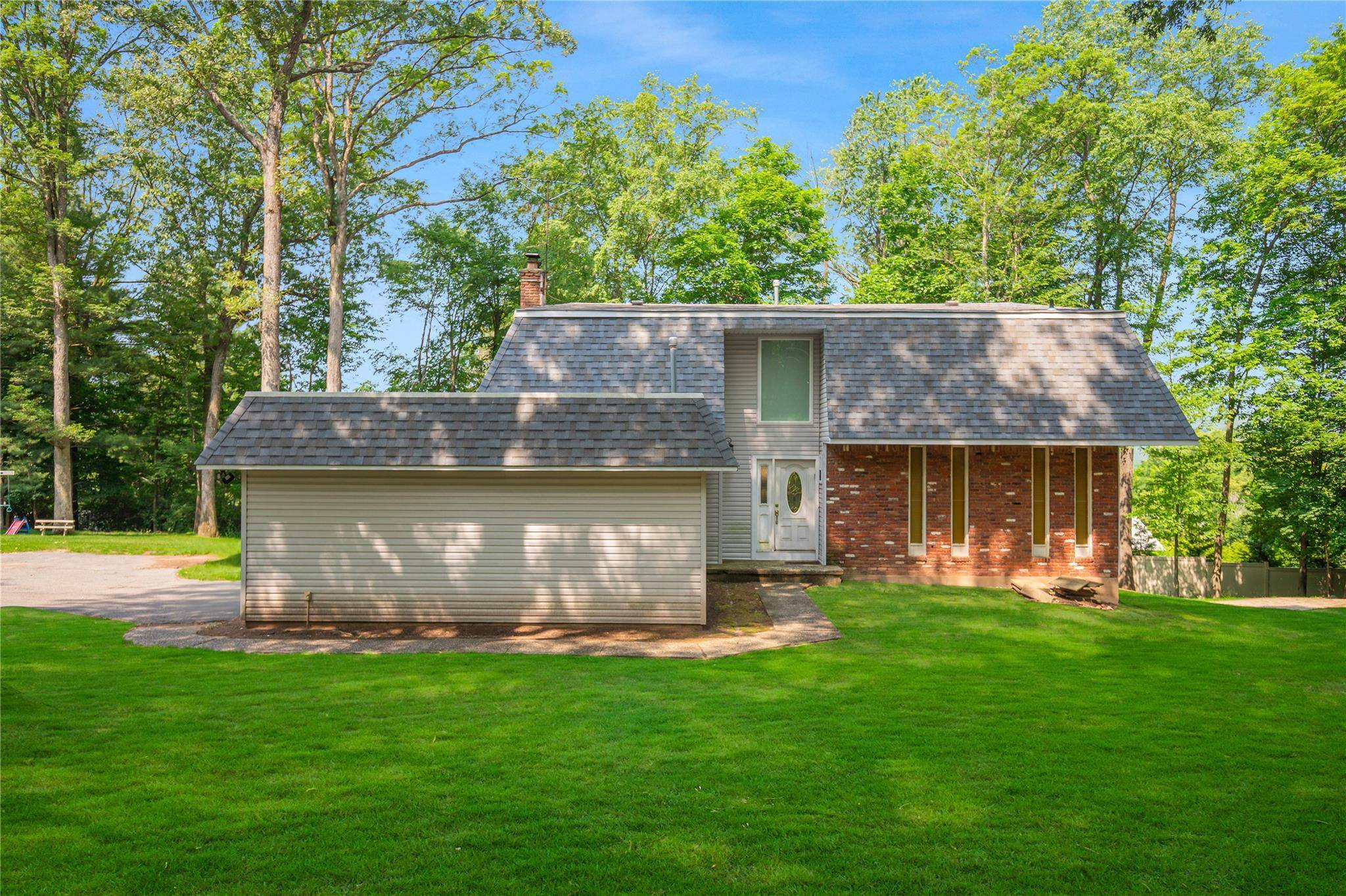 Welcome to this beautifully updated Colonial, offering over 3, 500 sq ft of bright and airy living space on nearly an acre of land in a quiet cul de sac.