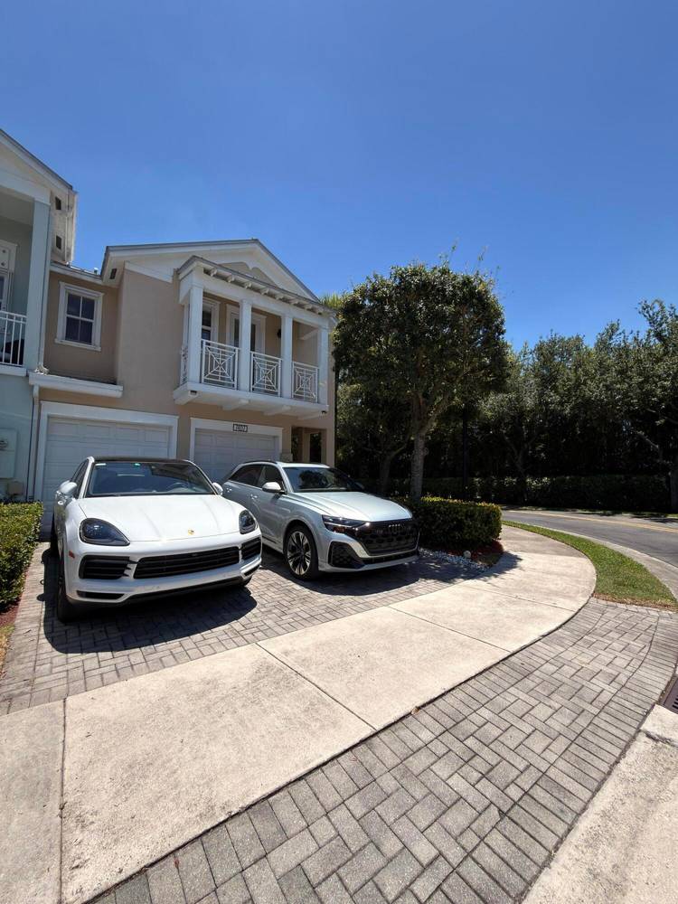 Beautiful fully remodeled property with luxury finishes.