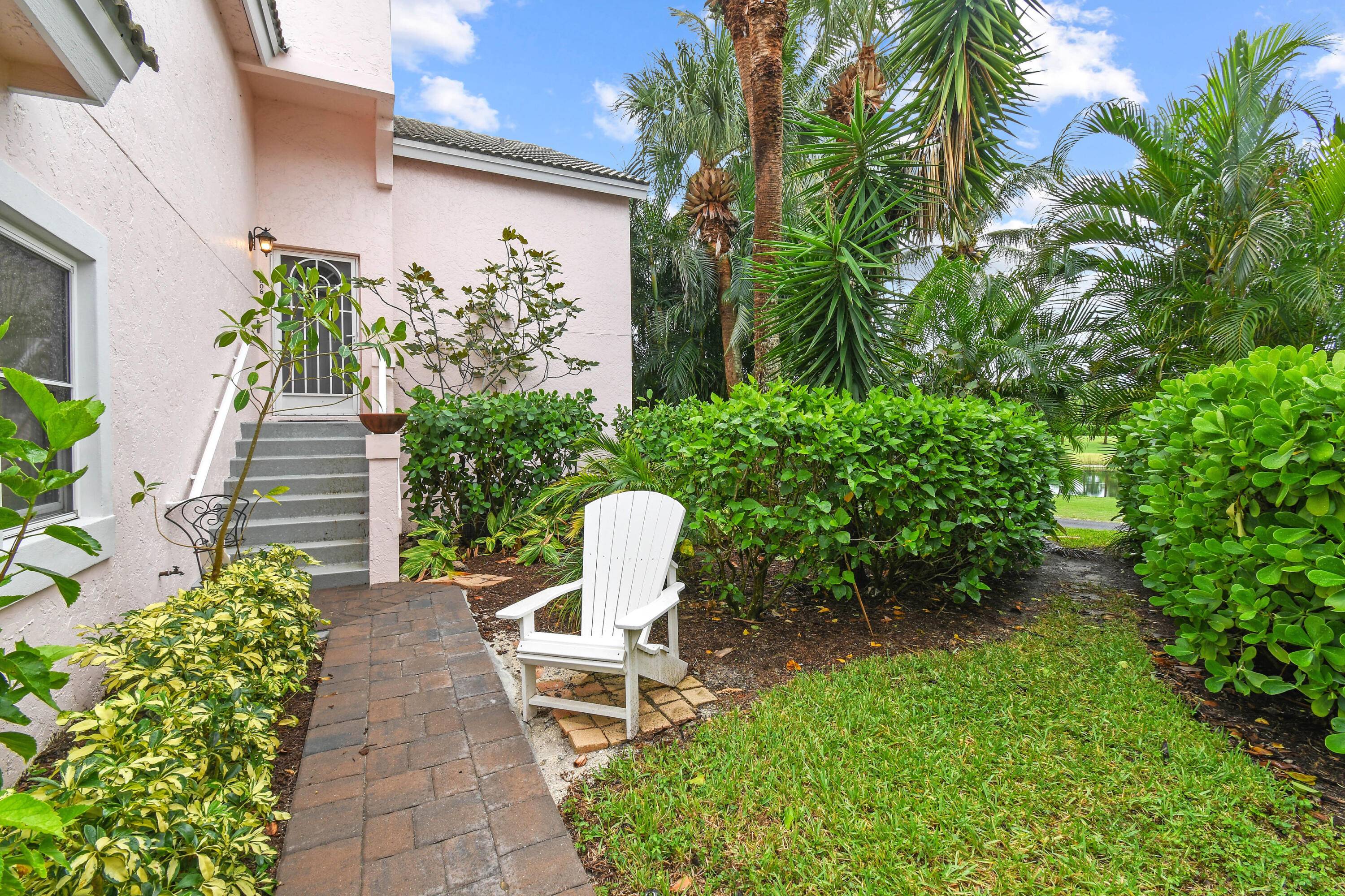 Nestled within the esteemed Estuary at Jupiter Dunes, this three bedroom, three bathroom townhome offers a unique opportunity to experience coastal living at its finest.