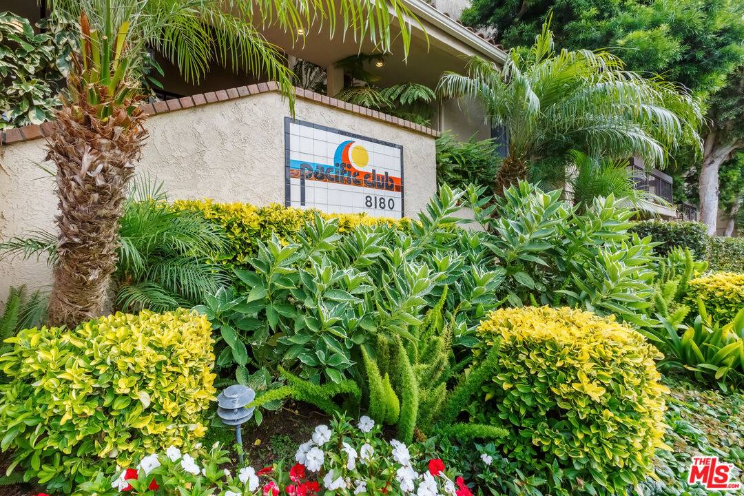 8180   Manitoba St 2BR Playa Del Rey La