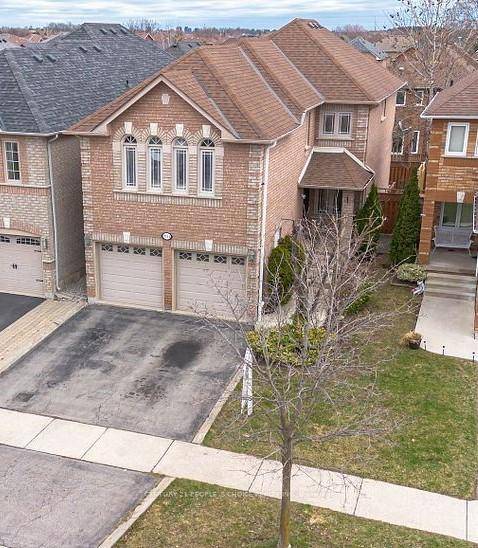 Welcome to this bright and spacious detached home in the desirable Lisgar community of Mississauga.