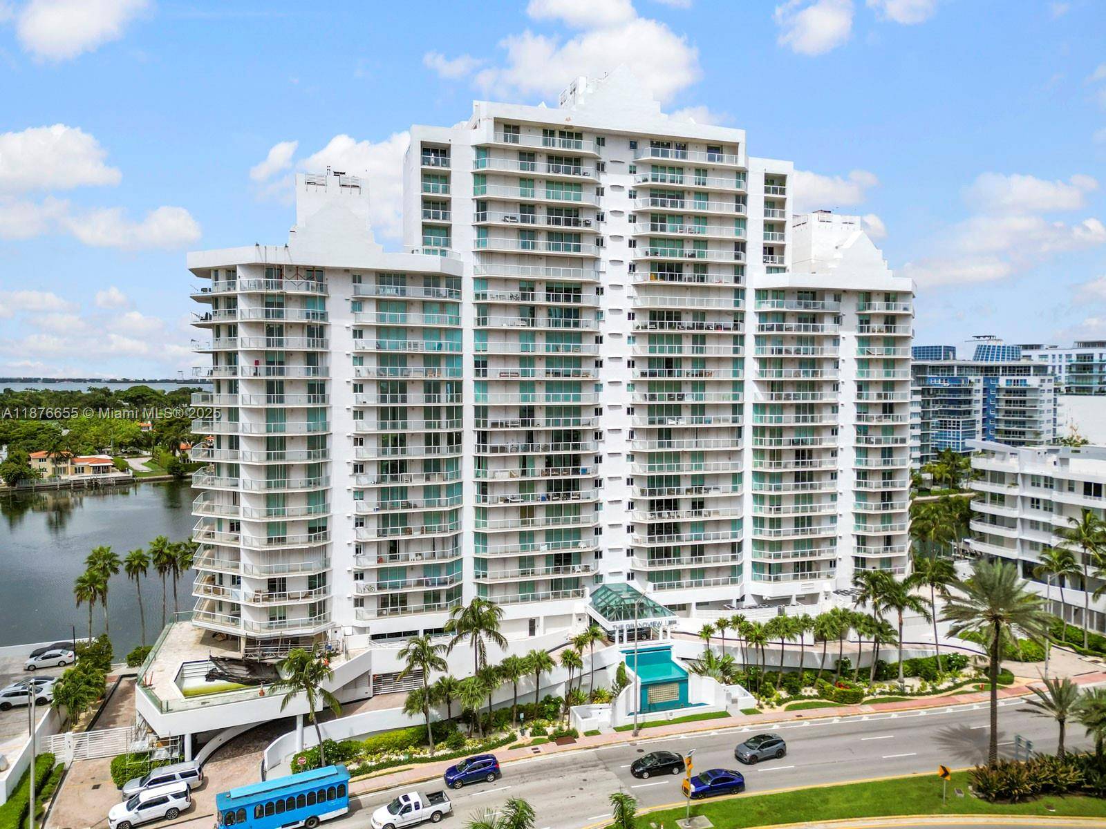 Breathtaking Views amp ; Modern Elegance in the Heart of Miami Beach.
