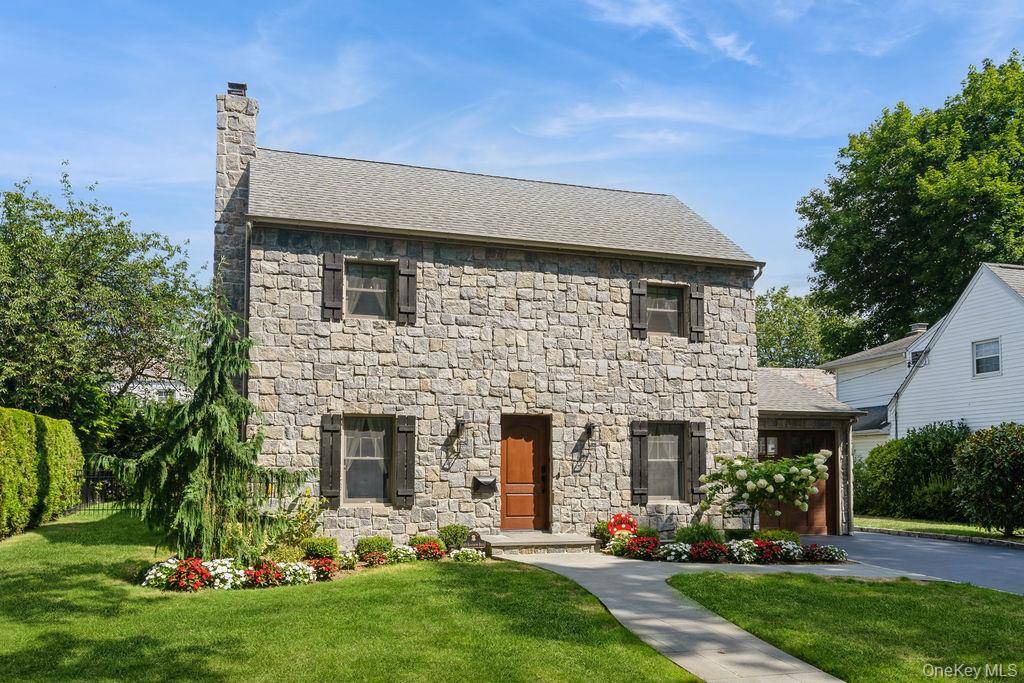 Style, Sophistication amp ; Smart Home Living 4BR, 2.