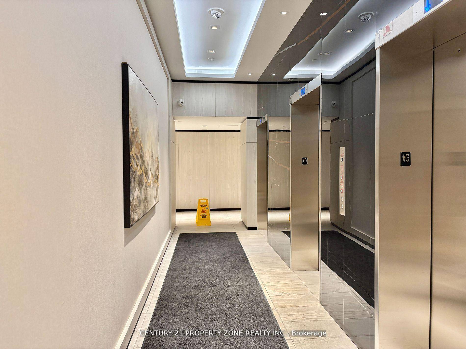 Welcome to unit 1502, an upgraded 2 Bed amp ; 2 Bath Unit at the prestigious Universal City 2 Towers, a stunning development by the renowned Chestnut Hill Developments.