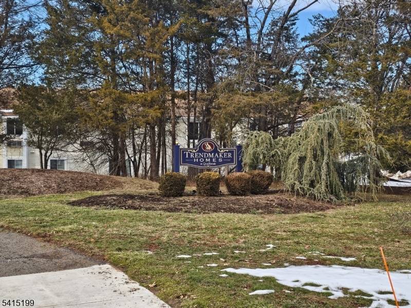 Welcome to 71 Eton Way, a property that combines comfort and functionality.