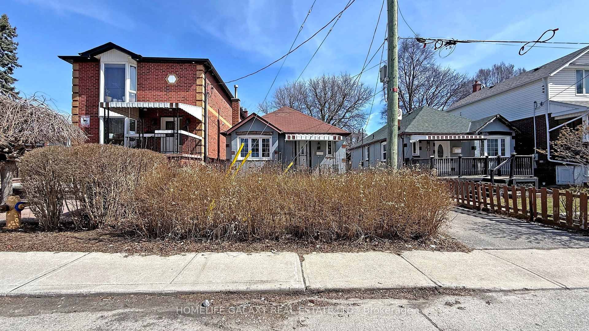 Location ! Location ! ! Location !