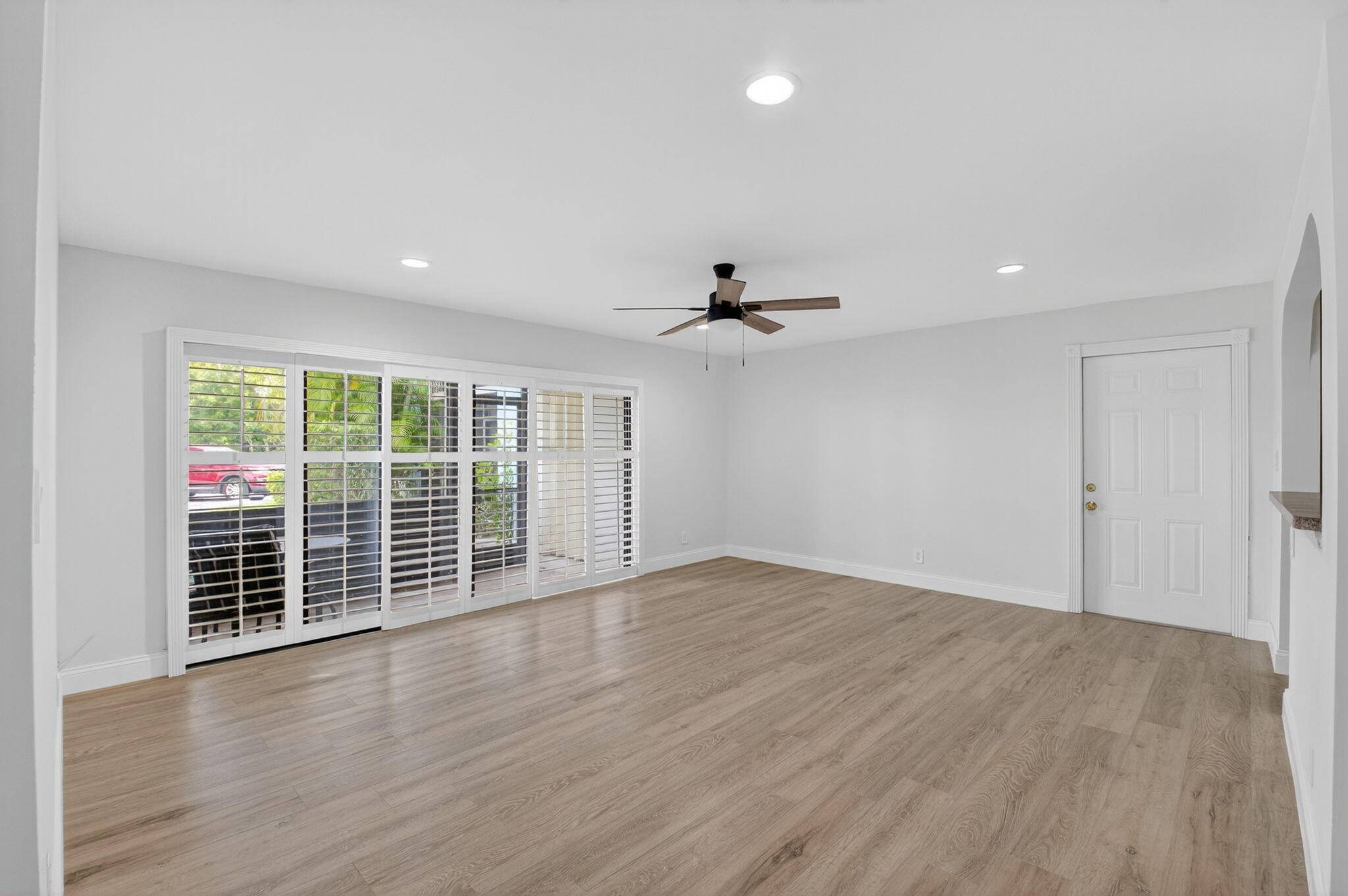 Motivated Seller ! Seller Will Pay First Year of Buyer's HOA Dues !