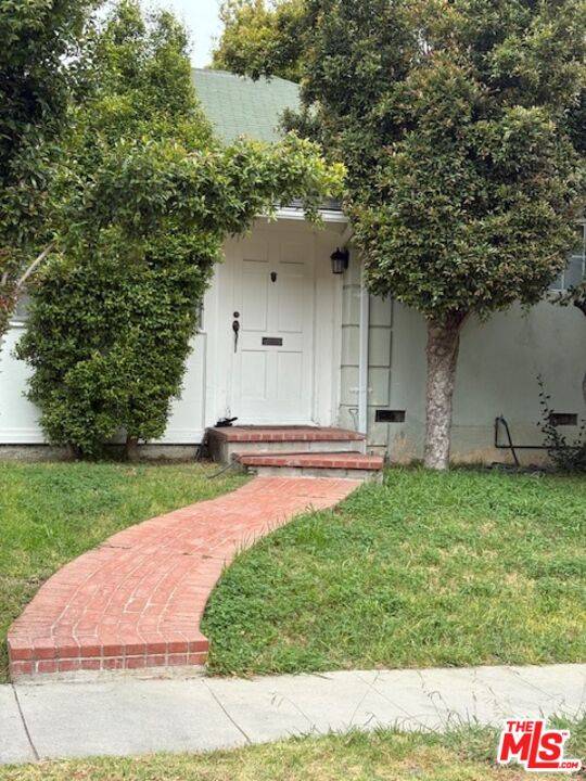 1301  Stanford St 2BR Santa Monica La