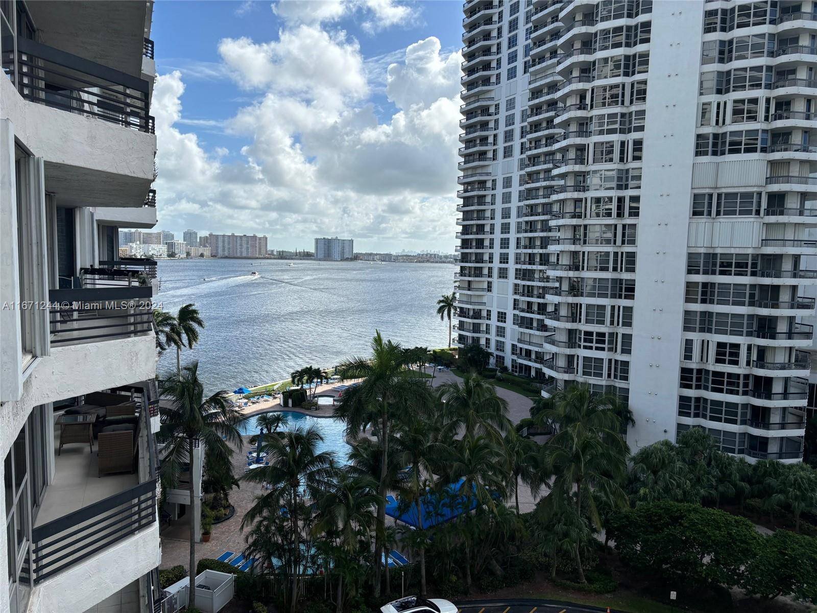 Mystic Pointe Tower 100 Aventura 2 Beds 2 Baths 1, 183 sq.