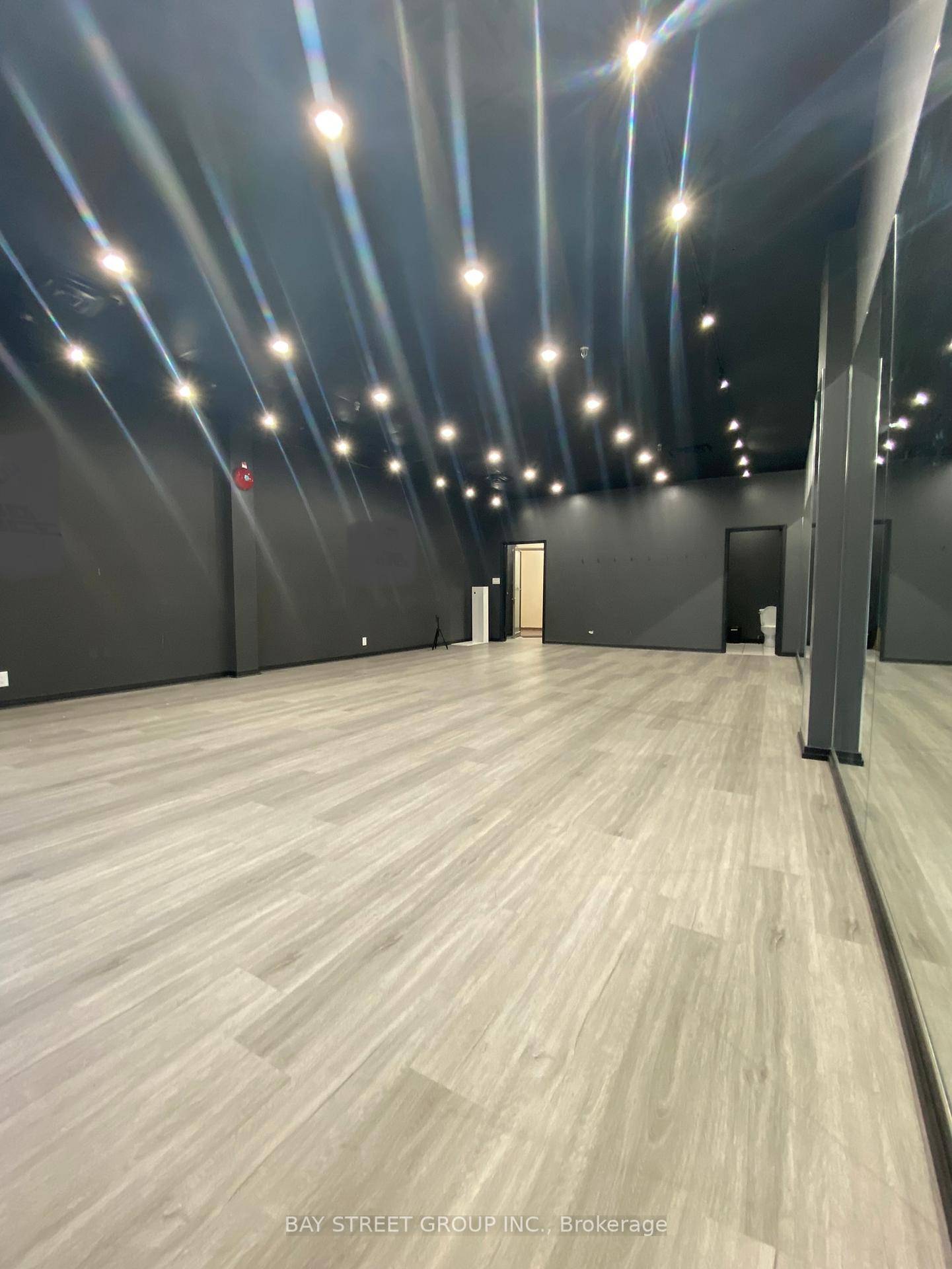 Well Renovated ; Retail Office Unit Facing Finch Ave ; Bright Rooms ; Convenient To Public Transit ; Close To Highway 401 And Highway 404 ; Free Ample Parking Space ...