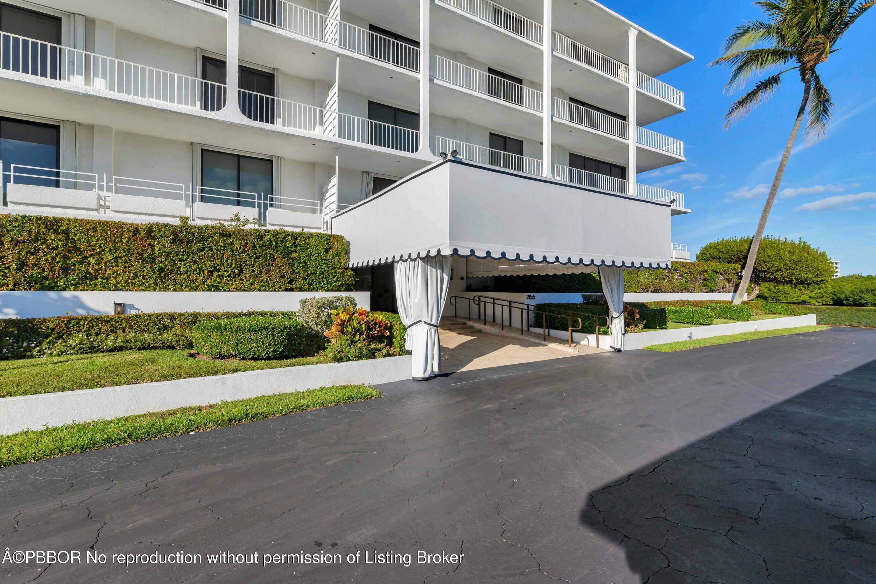 Enjoy stunning southeast water views from this immaculate 2BR 2BA apartment in Tower Vallencay on Ibis Isle.
